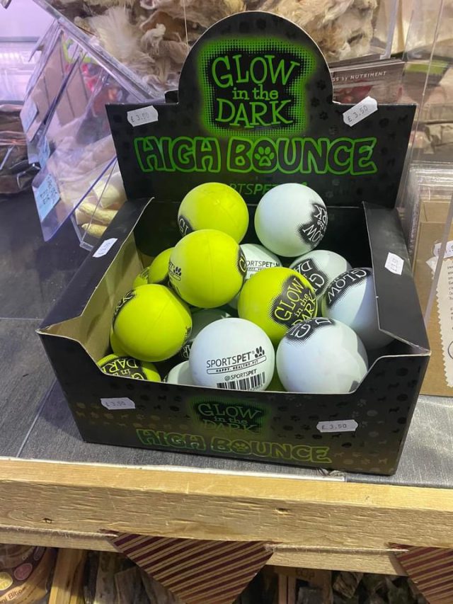 Sportspet Super Bounce Glow in the Dark Ball - Image 2